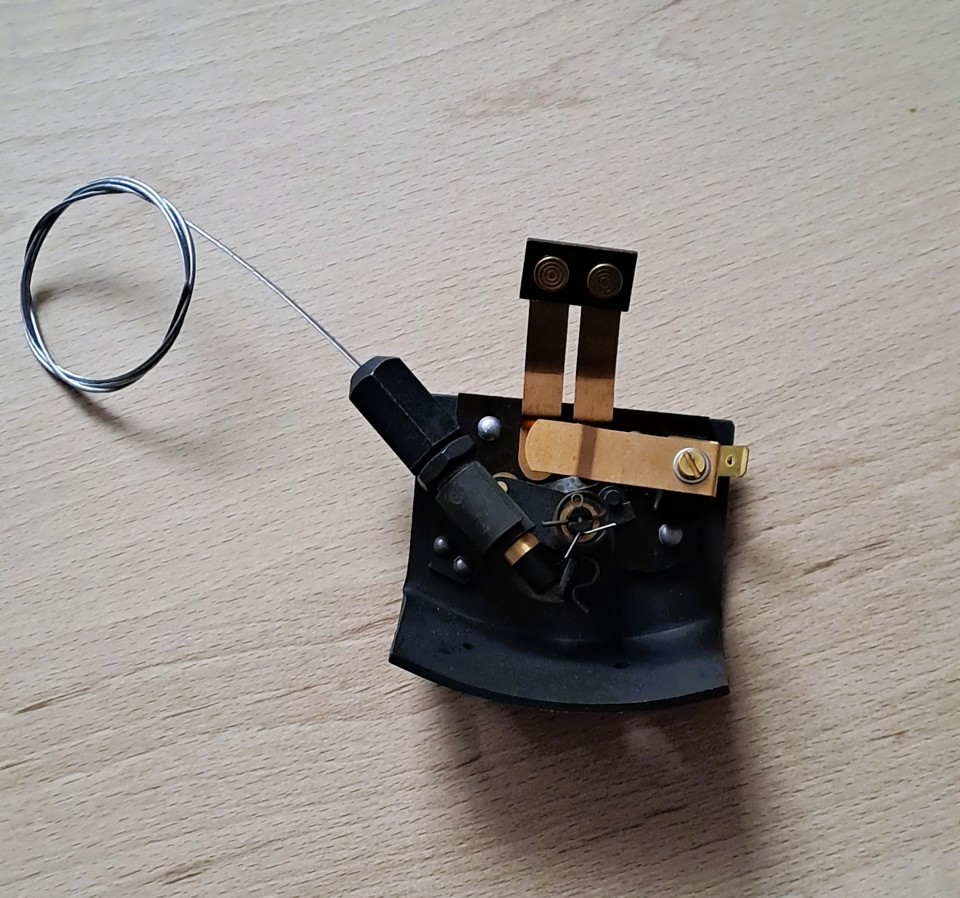 Přepínač Bosch EAS 150